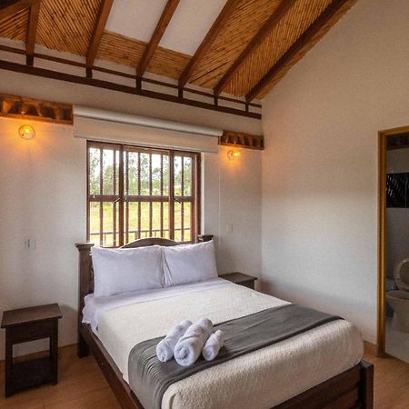Artemisa Hotel Santa Sofía Buitenkant foto