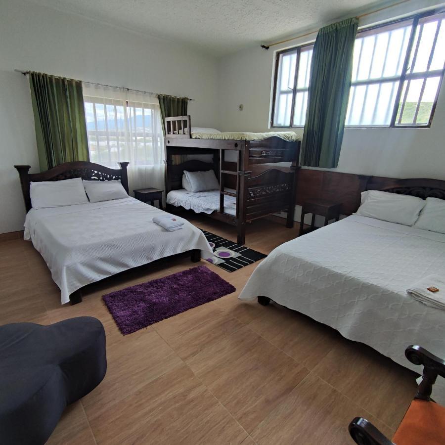 Artemisa Hotel Santa Sofía Buitenkant foto