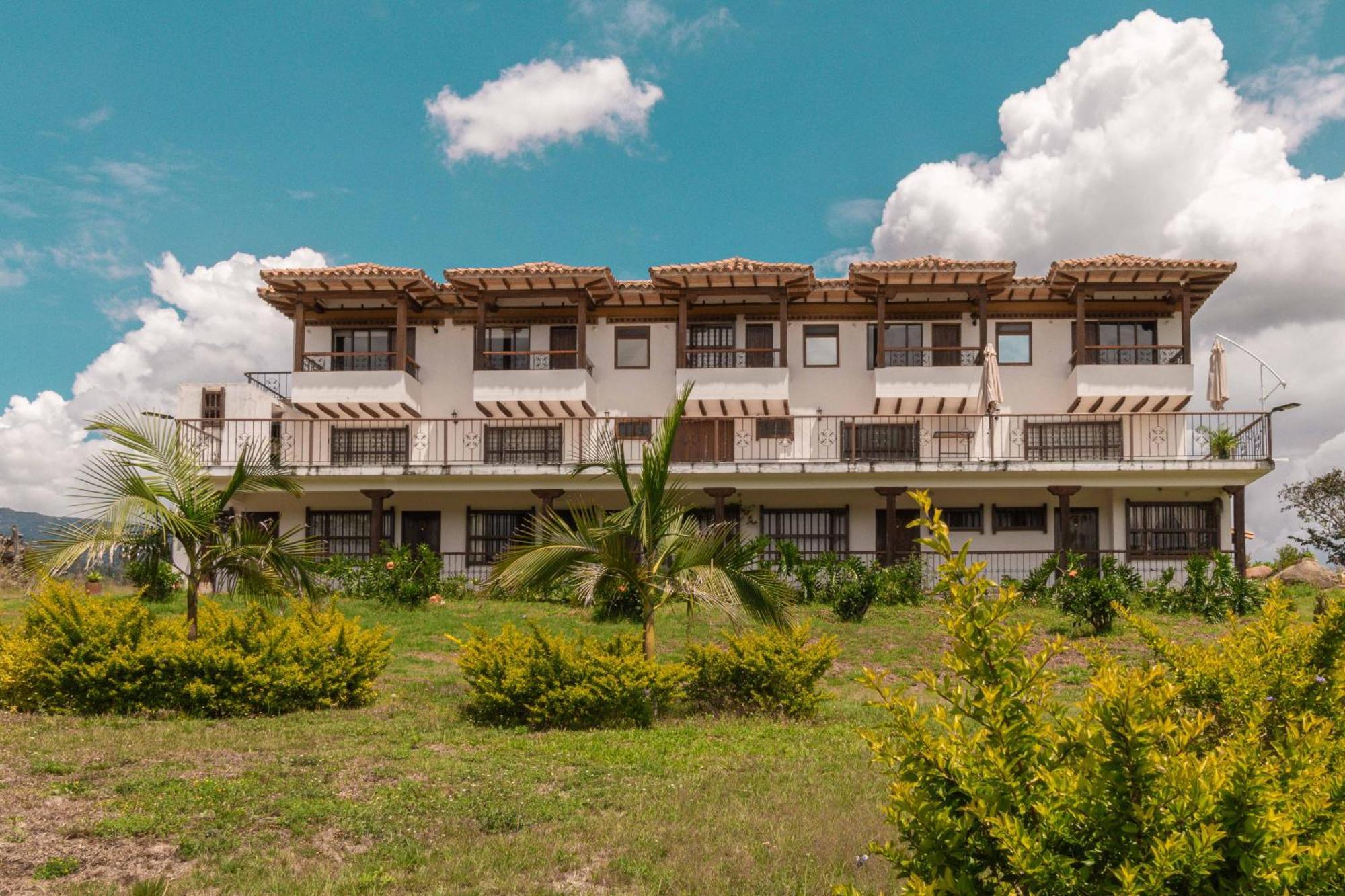 Artemisa Hotel Santa Sofía Buitenkant foto